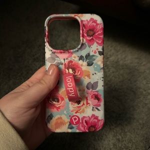 iPhone 14 Pro loopy case